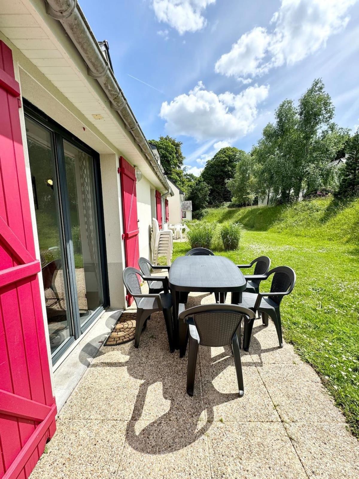 Maisonnette Tout Confort - Golf - Piscine Quéven エクステリア 写真